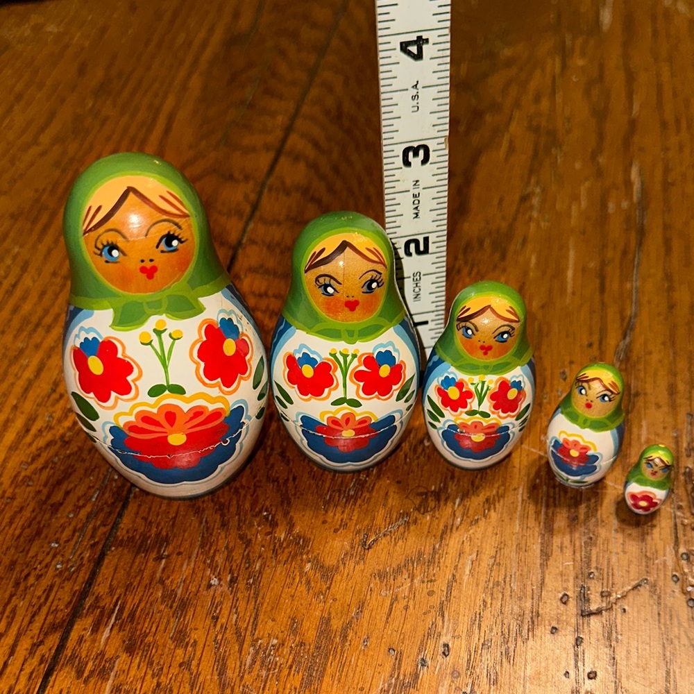 Colorful Russian Nesting Dolls - Picture 2 of 5